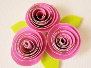 make paper roses