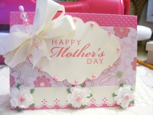 Make a Mothers Day card today!