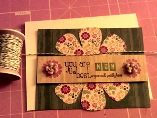 A beautiful Mothers Day card to make!